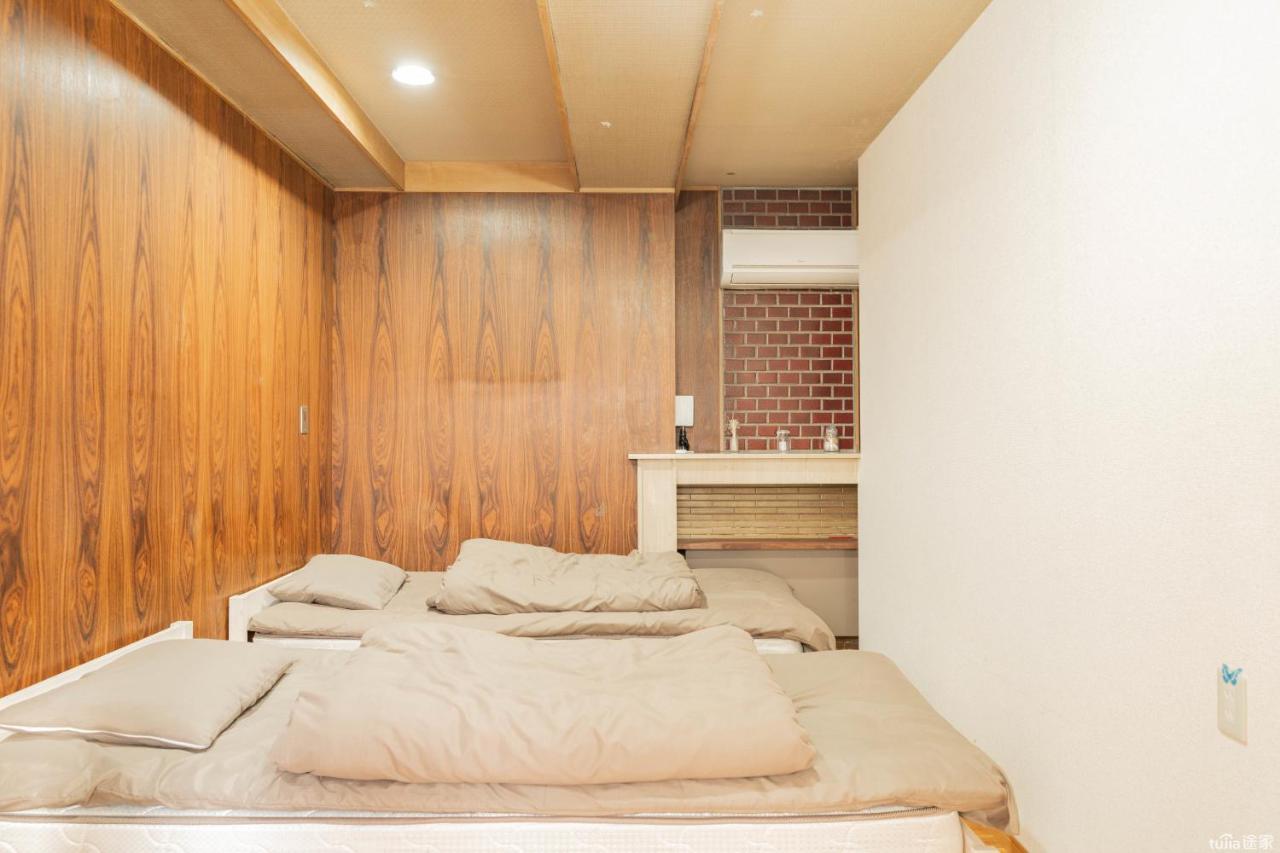 Osaka Iceblue Hostel Bagian luar foto
