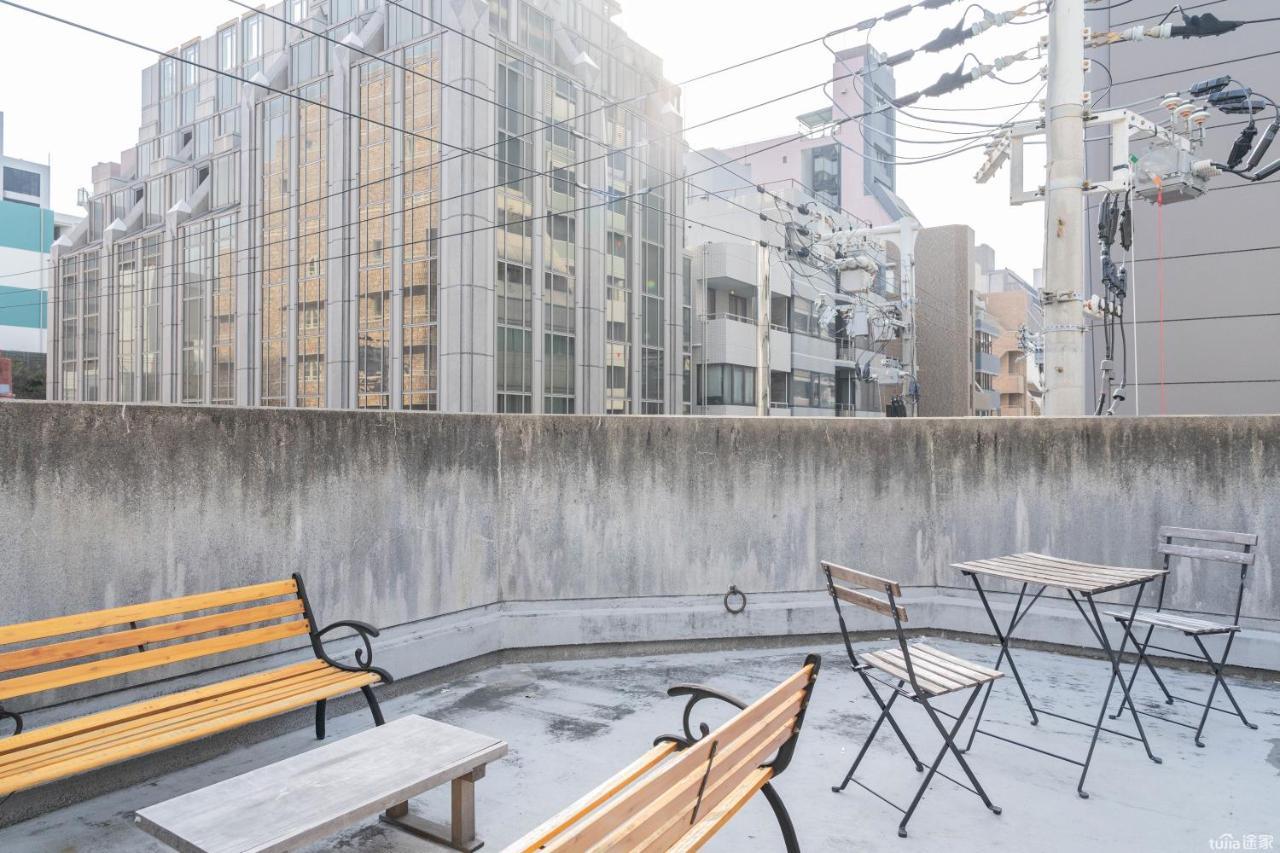Osaka Iceblue Hostel Bagian luar foto